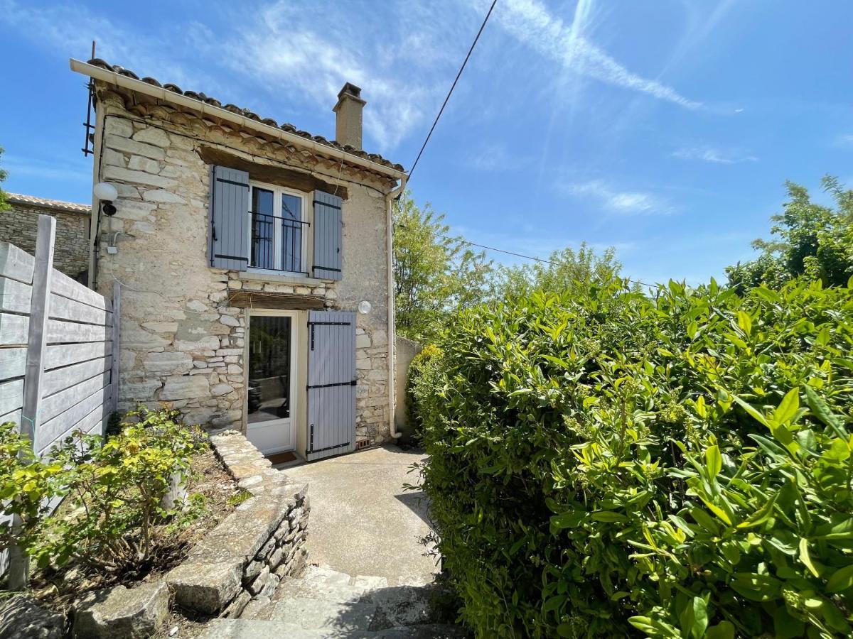 Gite La Bastide De La Loge Au Pied Du Mont Ventoux 萨路特德沃克吕兹 外观 照片