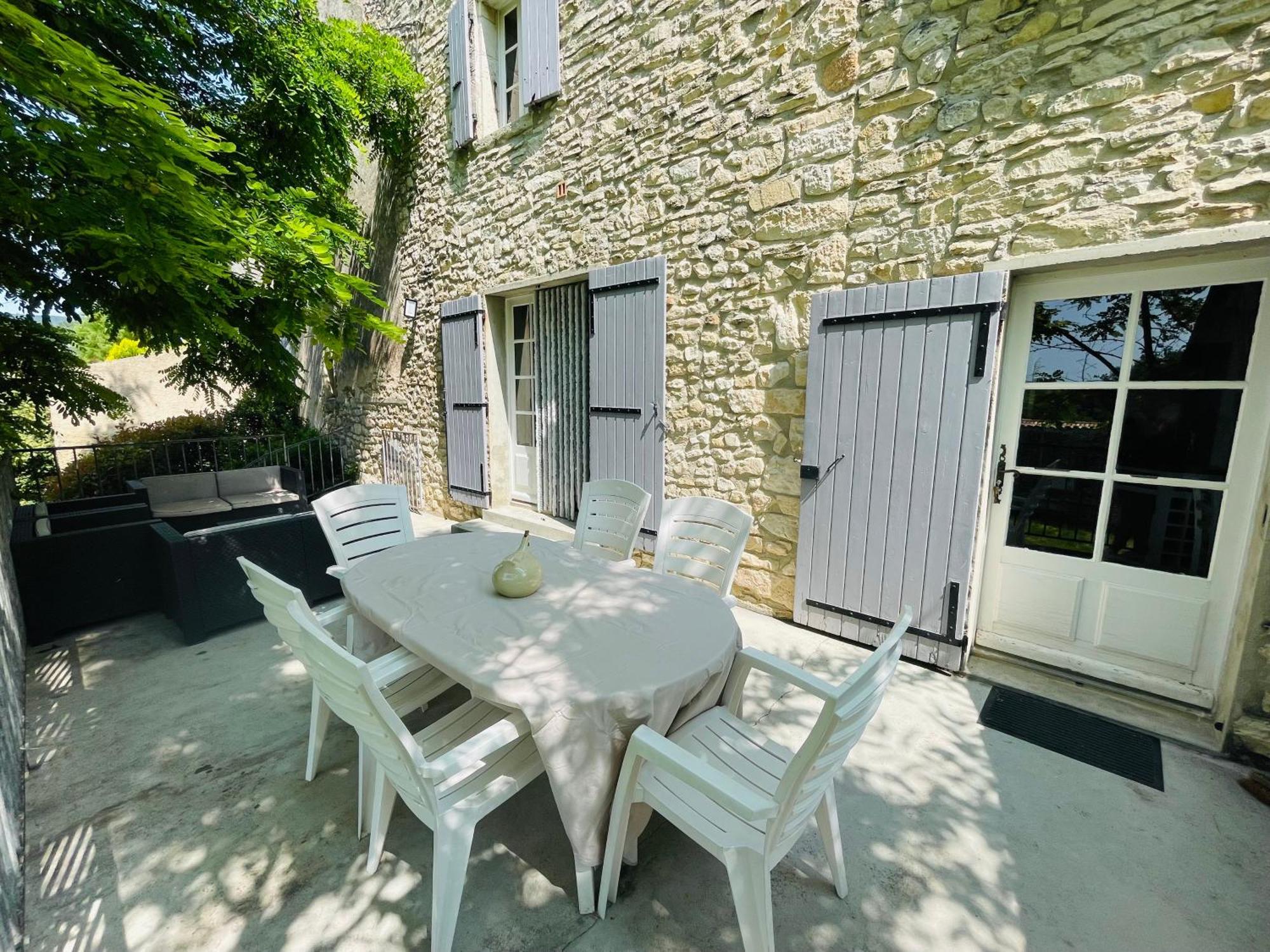 Gite La Bastide De La Loge Au Pied Du Mont Ventoux 萨路特德沃克吕兹 客房 照片